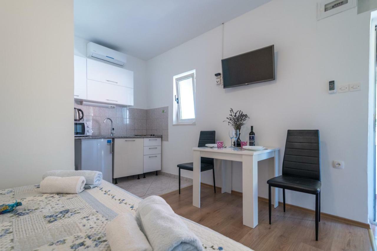 Studio Apartment Coce Τρογκίρ Εξωτερικό φωτογραφία