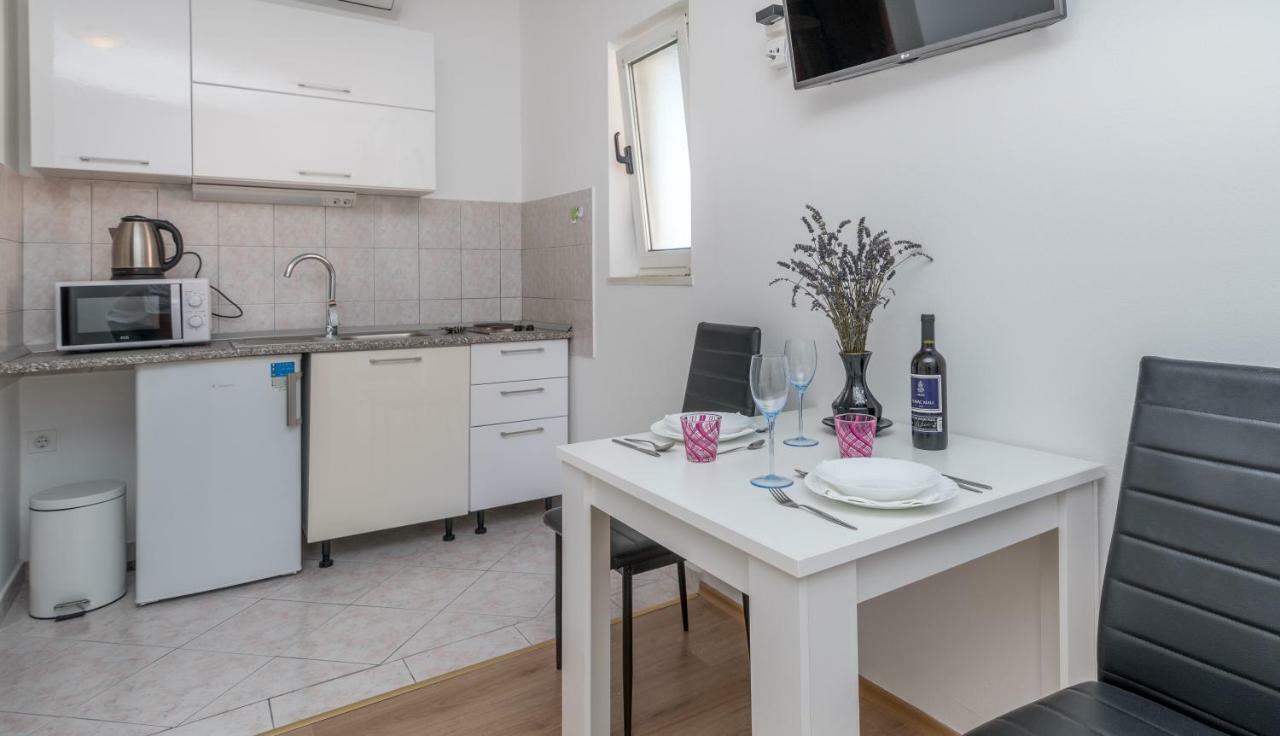 Studio Apartment Coce Τρογκίρ Εξωτερικό φωτογραφία